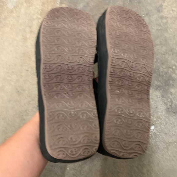 Vintage y2k bum Platform Flip Flops with Dragonfly Detail - Picture 4 of 5